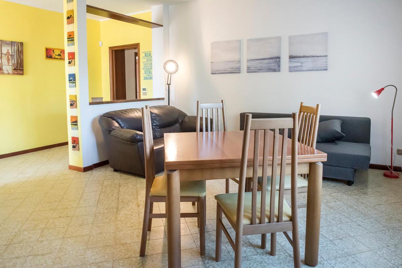 A11 - Varano, Delizioso Trilocale Con Giardino Ancona Exterior foto